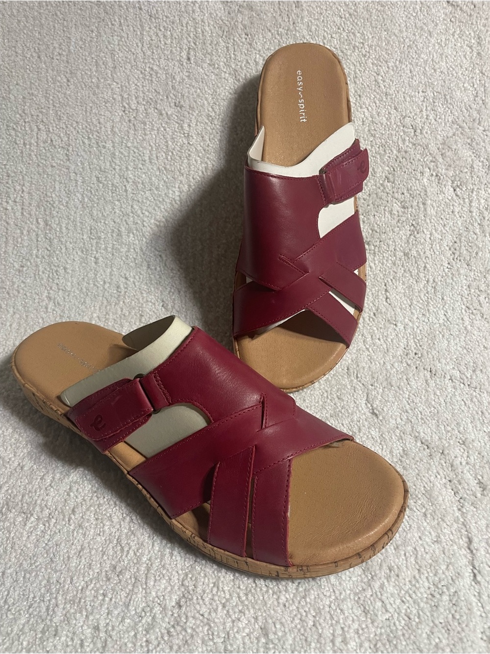 Easy Spirit Women's Burgundy and Cream Leather Slide Sandals